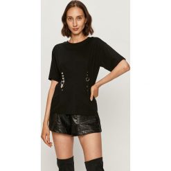 Diesel - T-shirt. Białe bluzki damskie Diesel, s, z aplikacjami, z elastanu, casualowe, z okrągłym kołnierzem. Za 399,90 zł.