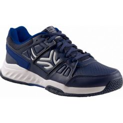 Buty tenis TS160 męskie na każdą nawierzchnię. Niebieskie buty sportowe męskie ARTENGO, z poliesteru, bez zapięcia, tenisowe. Za 119,99 zł.