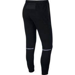Spodnie biegowe męskie NIKE M THERMA SPHERE 2.0 PANT / AA3930-010. Czarne spodnie męskie Nike, s, bez wzorów, z elastanu, długie. Za 329,00 zł.