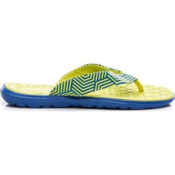 Sportowe Japonki Alessandra. Czarne klapki damskie marki Shiny, w paski, z materiału, bez obcasa. Za 29,00 zł.