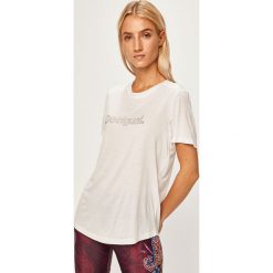 Desigual Sport - T-shirt. Czarne topy damskie Desigual Sport, s, z nadrukiem, z poliesteru, z krótkim rękawem. W wyprzedaży za 119,90 zł.