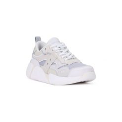 Buty Blauer WHI MONROE. Białe trampki i tenisówki damskie marki Blauer, bez wzorów, bez zapięcia. Za 561,00 zł.