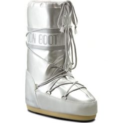 Śniegowce MOON BOOT - Vinile Met. 14021400002 Bianco D. Szare kozaki damskie Moon Boot, na zimę, ze skóry ekologicznej, bez obcasa, bez zapięcia. W wyprzedaży za 469,00 zł.