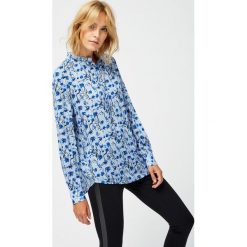 Koszula z nadrukiem. Koszule damskie Moodo, s, z nadrukiem, bez kołnierzyka, bez rękawów. Za 44,99 zł.