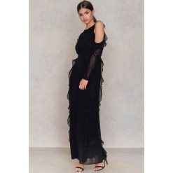 Długie sukienki: Glamorous Sukienka z odkrytymi ramionami - Black