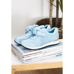 Błękitne Sneakersy Instruction. Niebieskie buty sportowe damskie Born2be. Za 29,99 zł.