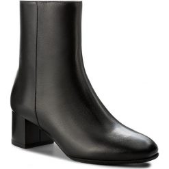 Botki GINO ROSSI - Megu DBH640-Z65-E100-9900-0 99. Czarne botki damskie na obcasie marki Gino Rossi, ze skóry. W wyprzedaży za 269,00 zł.