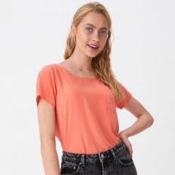 Bluzka z kieszenią - Pomarańczowy. Pomarańczowe bluzki damskie House, s, bez wzorów, bez kołnierzyka, bez rękawów. W wyprzedaży za 25,99 zł.