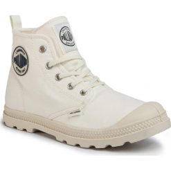 Trapery PALLADIUM - Lp Mid Cvs 96710-051-M Marshmallow. Białe trapery damskie Palladium, z tworzywa sztucznego, bez obcasa, bez zapięcia. Za 299,00 zł.