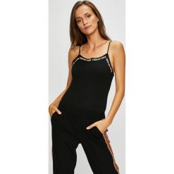 Tally Weijl - Top. Czerwone topy damskie marki TALLY WEIJL, l, z dzianiny, z krótkim rękawem. Za 59,90 zł.