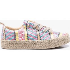 Blukids - Tenisówki dziecięce. Szare trampki dziewczęce Blukids, bez wzorów, z gumy, na sznurówki. W wyprzedaży za 59,90 zł.