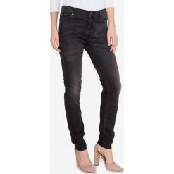 Armani Exchange J69 Dżinsy Szary. Szare jeansy damskie Armani Exchange. Za 585,95 zł.