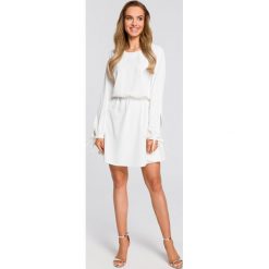 Sukienka rozkloszowana z długim rękawem ecru - XXL. Sukienki damskie e-margeritka.pl, s, bez wzorów, z poliesteru, eleganckie, z długim rękawem, długie, bez kaptura. Za 159,99 zł.