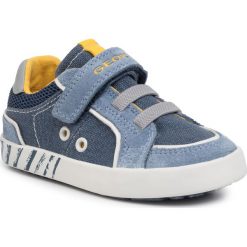 Sneakersy GEOX - B Kilwi B. B B02A7B 0NB22 C4B4S M Avio/Dk Sky. Niebieskie trampki chłopięce Geox, bez wzorów, z zamszu, na rzepy. Za 219,00 zł.
