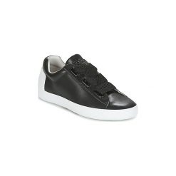Buty Ash NINA. Czarne trampki i tenisówki damskie Ash, bez wzorów, bez zapięcia. Za 374,50 zł.