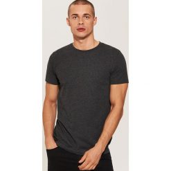 T-shirt basic - Szary. Szare t-shirty męskie House, s, bez wzorów, bez kołnierzyka. Za 25,99 zł.