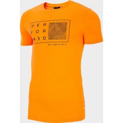 T-shirt męski TSM607 - pomarańcz - Outhorn. Pomarańczowe koszulki męskie Outhorn, m, bez wzorów, bez kołnierzyka. Za 49,99 zł.