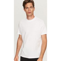 Gładki t-shirt - Biały. Białe t-shirty męskie Reserved, l. Za 29,99 zł.