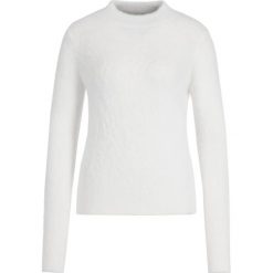 Sweter Guess Irene W94R96 Z2740. Zielone swetry damskie Guess, xl, z aplikacjami, z wiskozy, klasyczne, bez rękawów, bez kaptura. W wyprzedaży za 189,00 zł.