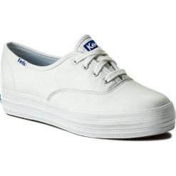 Tenisówki KEDS - Triple Leather WH55748 White. Białe półbuty damskie Keds, na co dzień, bez wzorów, ze skóry, bez obcasa, na obcasie, bez zapięcia. W wyprzedaży za 259,00 zł.