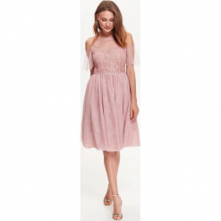 ELEGANCKA SUKIENKA FIT AND FLARE Z TIULU I KORONKI. Szare sukienki balowe marki Top Secret, na lato, z tkaniny, z koszulowym kołnierzykiem, koszulowe. Za 69,99 zł.