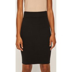 Vero Moda - Spódnica. Czarne spódniczki damskie s, z poliesteru, z podwyższonym stanem, mini, ołówkowe. W wyprzedaży za 119,90 zł.