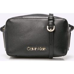 Torebki klasyczne damskie: Calvin Klein – Torebka