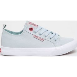 Cross Jeans - Tenisówki. Niebieskie trampki i tenisówki damskie Cross Jeans, bez wzorów, z jeansu, na sznurówki. W wyprzedaży za 49,90 zł.