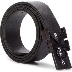 Pasek Damski CALVIN KLEIN JEANS - J 3Cm Monogram Belt K60K605296 001. Czarne paski damskie Calvin Klein Jeans, w paski, z jeansu. W wyprzedaży za 209,00 zł.