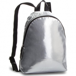 Plecak CALVIN KLEIN - Ck Essential Backpack K60K604811 067. Szare plecaki męskie Calvin Klein, z materiału. Za 349,00 zł.