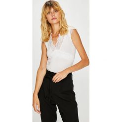 Morgan - Top. Białe topy damskie marki Morgan, s, z elastanu. W wyprzedaży za 89,90 zł.