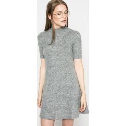 Sukienki balowe: Kiss my dress – Sukienka