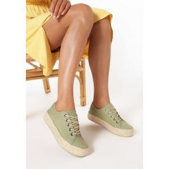 Miętowe Espadryle Loraely. Zielone espadryle damskie Born2be, bez wzorów, bez obcasa. W wyprzedaży za 89,99 zł.