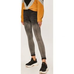 Answear - Jeansy. Szare jeansy damskie ANSWEAR, s. W wyprzedaży za 99,90 zł.