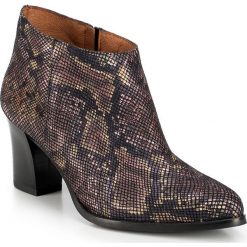 Buty damskie. Botki damskie Wittchen, ze skóry, wizytowe, bez obcasa, na słupku, na zamek. W wyprzedaży za 449,90 zł.