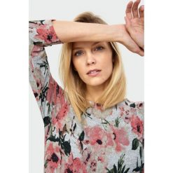 Wzorzysty sweter z troczkiem. Swetry damskie Greenpoint, bez wzorów, z elastanu, bez rękawów, bez kaptura. Za 49,99 zł.