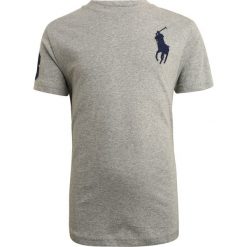 Polo Ralph Lauren BIG Tshirt z nadrukiem andover heather. Szare t-shirty chłopięce Polo Ralph Lauren, z nadrukiem, z bawełny. Za 149,00 zł.