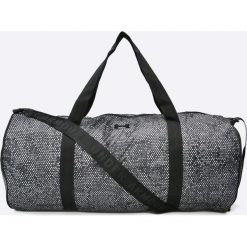 Under Armour - Torba. Różowe torebki klasyczne damskie marki Under Armour, w paski, z poliesteru, na ramię. W wyprzedaży za 129,90 zł.