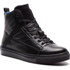 Sneakersy WOJAS - 8252-71 Czarny. Czarne sneakersy męskie marki Wojas, na co dzień, bez wzorów, ze skóry, eleganckie, bez zapięcia. W wyprzedaży za 349,00 zł.