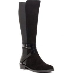 Buty zimowe damskie: Skórzane kozaki w kolorze czarnym