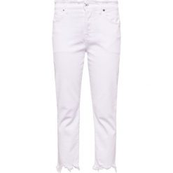 7 for all mankind JOSEFINA Jeansy Straight Leg pure white. Białe jeansy damskie marki 7 for all mankind. W wyprzedaży za 436,05 zł.