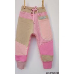 Spodnie chłopięce: PATCH PANTS spodnie 104 – 152 cm różowe
