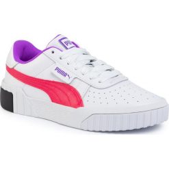 Sneakersy PUMA - Cali Chase Wn's 369970 02 Puma White/Nrgy Rose. Białe półbuty damskie Puma, na co dzień, bez wzorów, ze skóry, bez obcasa, na płaskiej podeszwie, bez zapięcia. W wyprzedaży za 239,99 zł.