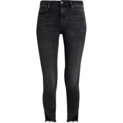 Jeansy damskie: AllSaints GRACE FRAY Jeans Skinny Fit washed black