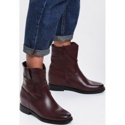 Bordowe Botki Dylan. Czerwone koturny damskie Renee, na wysokim obcasie, na zamek. Za 109,99 zł.