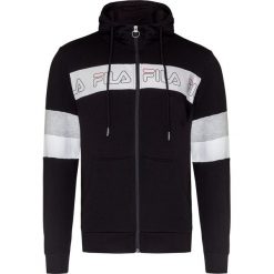 Bluza FILA PALTOW. Czarne bluzy męskie Fila, z nadrukiem, z dzianiny, z kapturem, bez rękawów, z kapturem. W wyprzedaży za 227,00 zł.