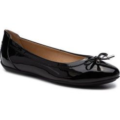 Baleriny GEOX - D Charlene A D84Y7A 000HH C9999 Black. Czarne baleriny damskie Geox, bez wzorów, ze skóry ekologicznej, klasyczne, bez obcasa. Za 259,00 zł.