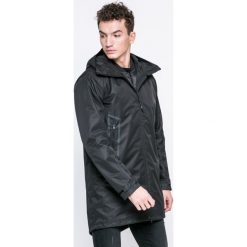 Puma - Kurtka puchowa. Czarne płaszcze męskie Puma, xl, bez wzorów, z poliesteru, krótkie, z kapturem. W wyprzedaży za 539,90 zł.