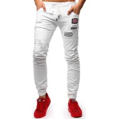 Spodnie męskie: Spodnie joggery jeansowe męskie białe (ux1264)