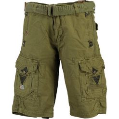 Bermudy "Peanut" w kolorze khaki. Brązowe spodenki i szorty męskie Geographical Norway Men, m, w paski, z bawełny. W wyprzedaży za 119,95 zł.